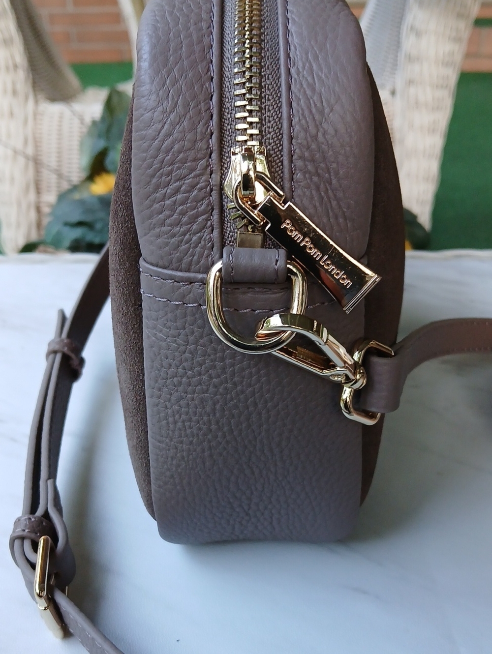 Pom Pom London City Crossbody Leather Bag - Picture 11 of 16